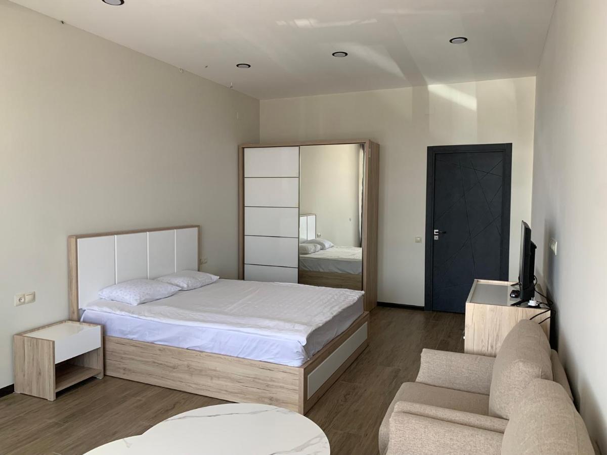 Hotel Ashot Erkat 세반 외부 사진