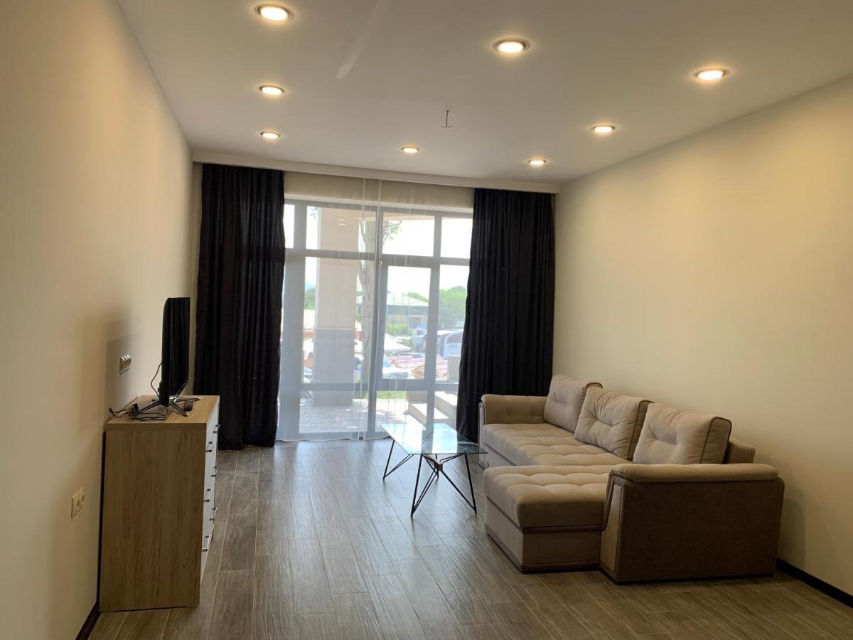 Hotel Ashot Erkat 세반 외부 사진