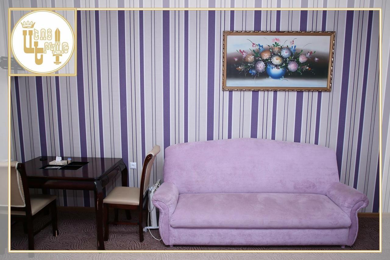 Hotel Ashot Erkat 세반 외부 사진
