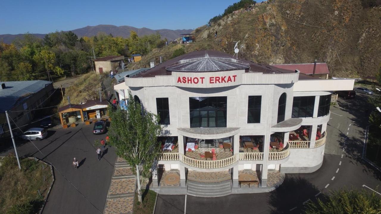 Hotel Ashot Erkat 세반 외부 사진